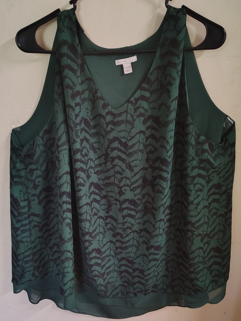 Dark Green & Black Printed V-Neck Sleeveless Top Est 1946- 2XL